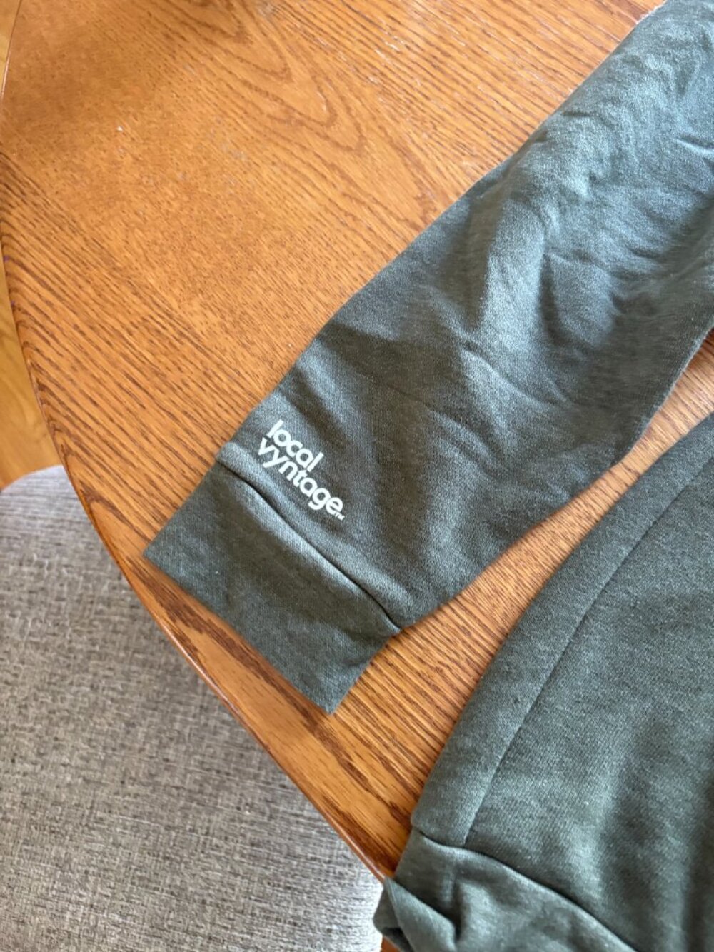 Local Vyntage Great Woods Sweatshirt Hoodie - Picture 3 of 3